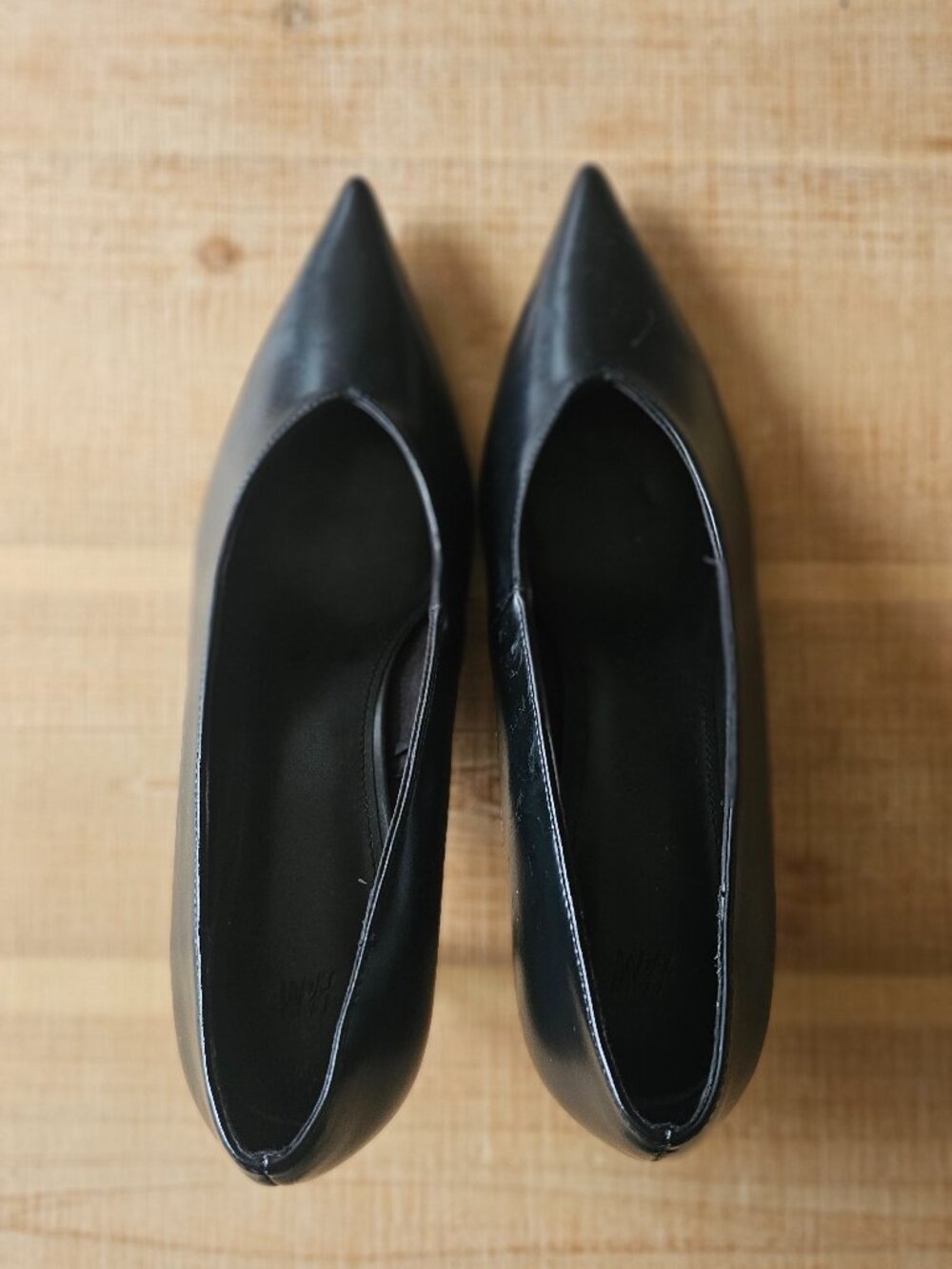 H&M Black Pointed Toe Kitten Heels Size 11 | Classic Office Pumps - Picture 2 of 6